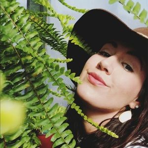 Meet your Posher, Anna